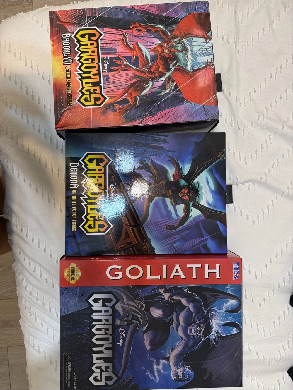 Disney Gargoyles Collector Set with Goliath, Brooklyn Demona
